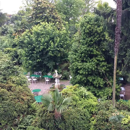 Hotell Azalea Pallanza