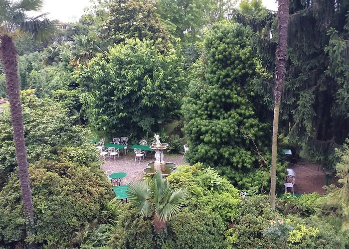 Hotell Azalea Pallanza